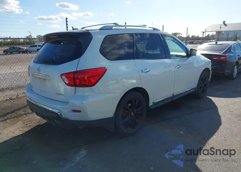 2017 Nissan Pathfinder Platinum из США, поврежденный, VIN 5N1DR2MN7HC908878